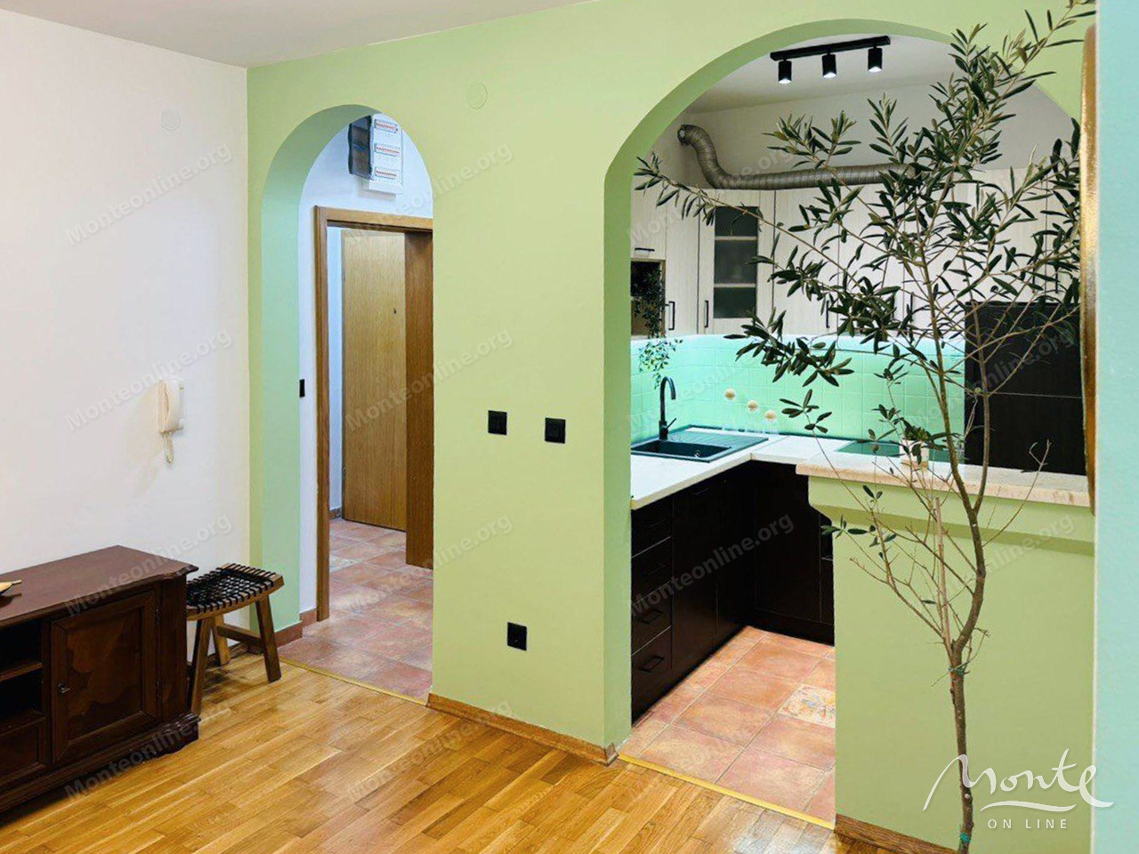 Апартаменты в Петроваце, Черногория, 120 м² - фото 11