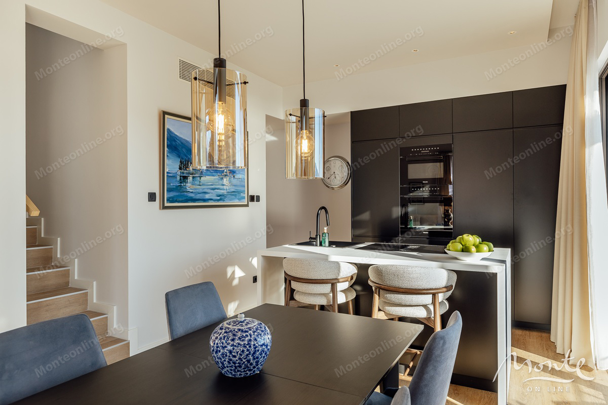 Апартаменты в Тивате, Черногория, 179 м² - фото 11