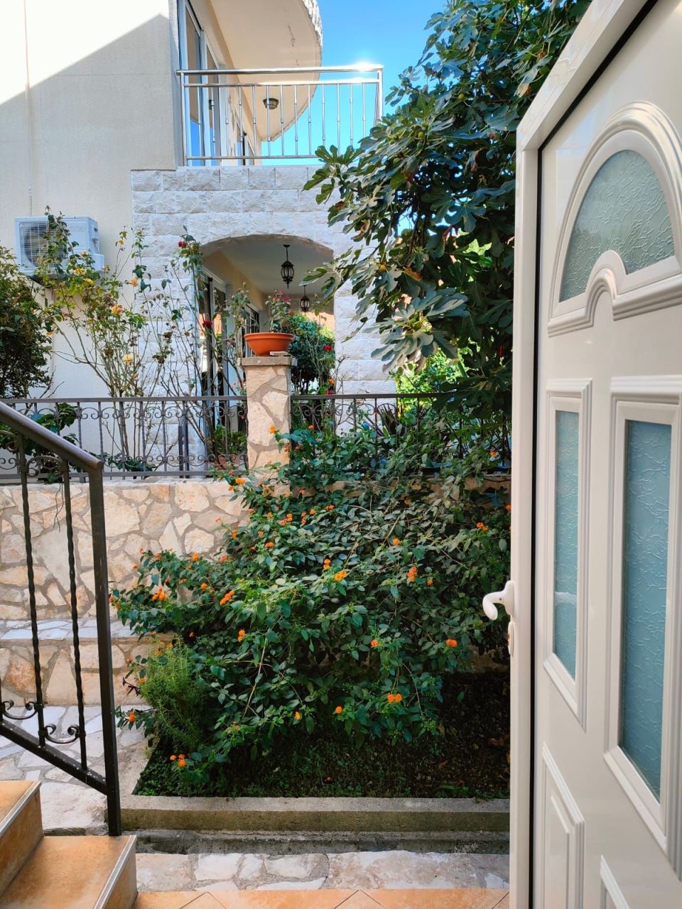 Вилла в Биеле, Черногория, 143 м² - фото 11