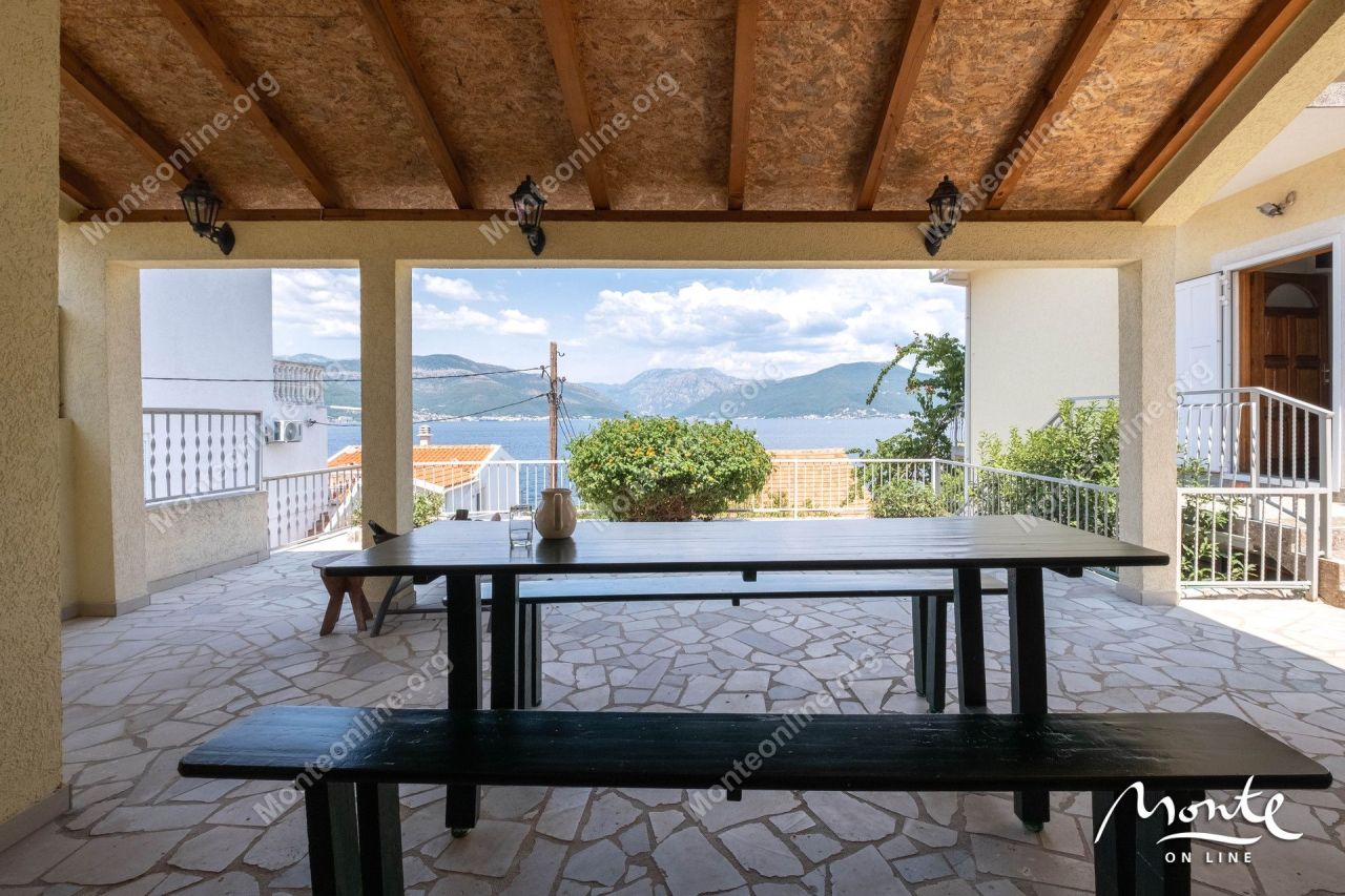 Вилла в Крашичах, Черногория, 147 м² - фото 11