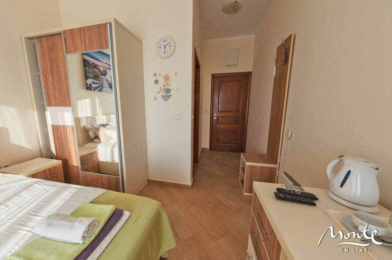 Отель, гостиница в Утехе, Черногория, 1 100 м² - фото 11