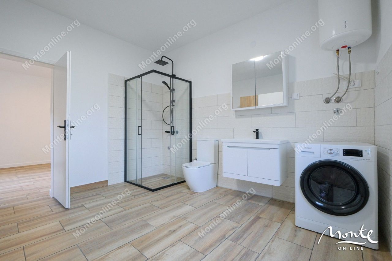 Вилла в Тивате, Черногория, 118 м² - фото 11