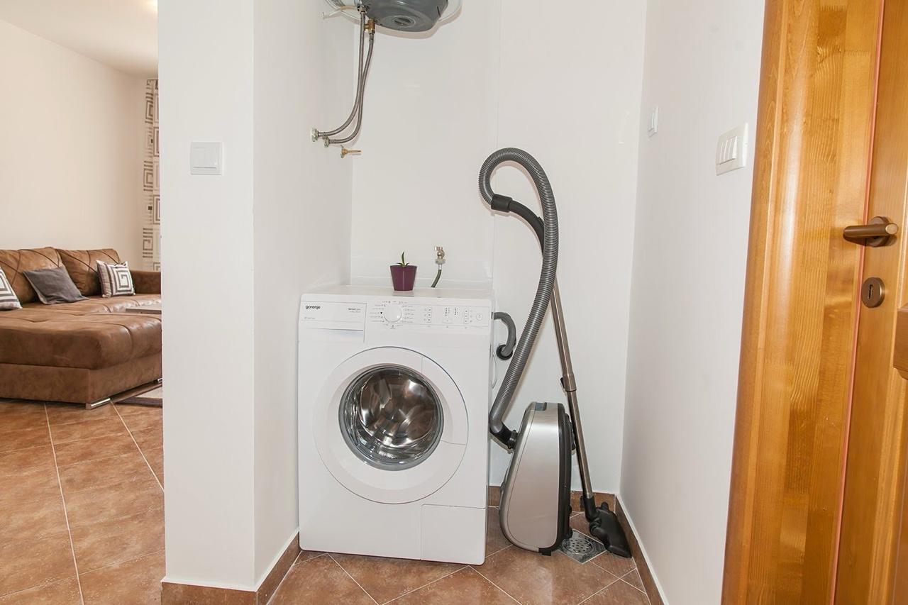 Апартаменты в Каменари, Черногория, 61 м² - фото 12