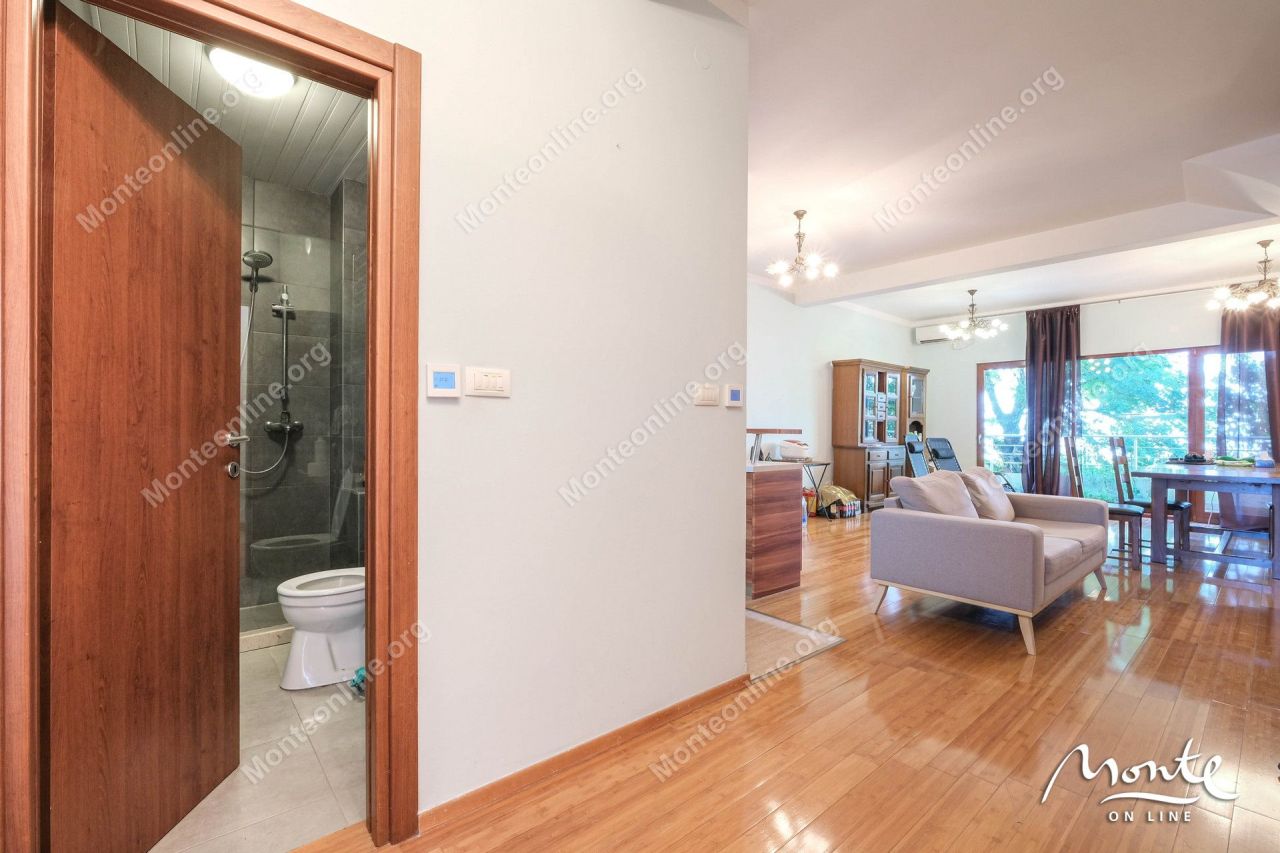 Апартаменты в Рисане, Черногория, 130 м² - фото 12