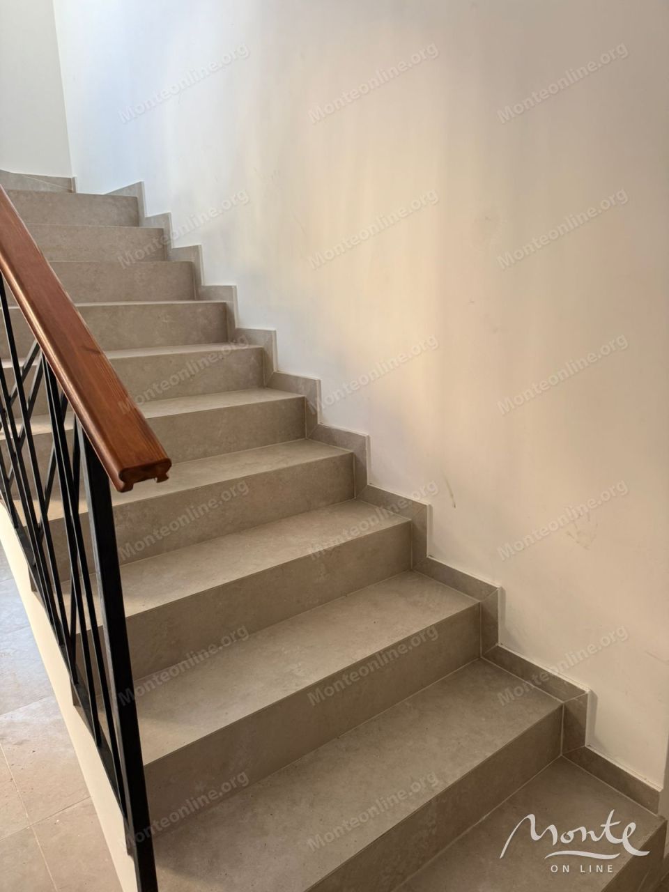 Апартаменты в Тивате, Черногория, 113 м² - фото 12