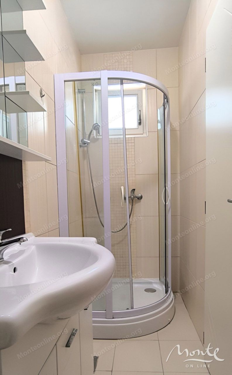 Апартаменты в Рисане, Черногория, 46 м² - фото 12