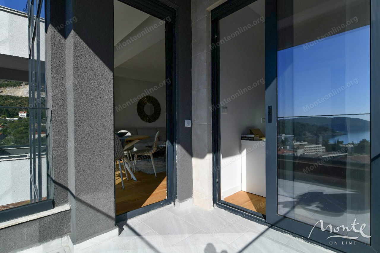 Апартаменты в Бечичи, Черногория, 84 м² - фото 13