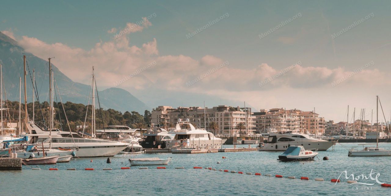 Апартаменты в Тивате, Черногория, 47 м² - фото 13