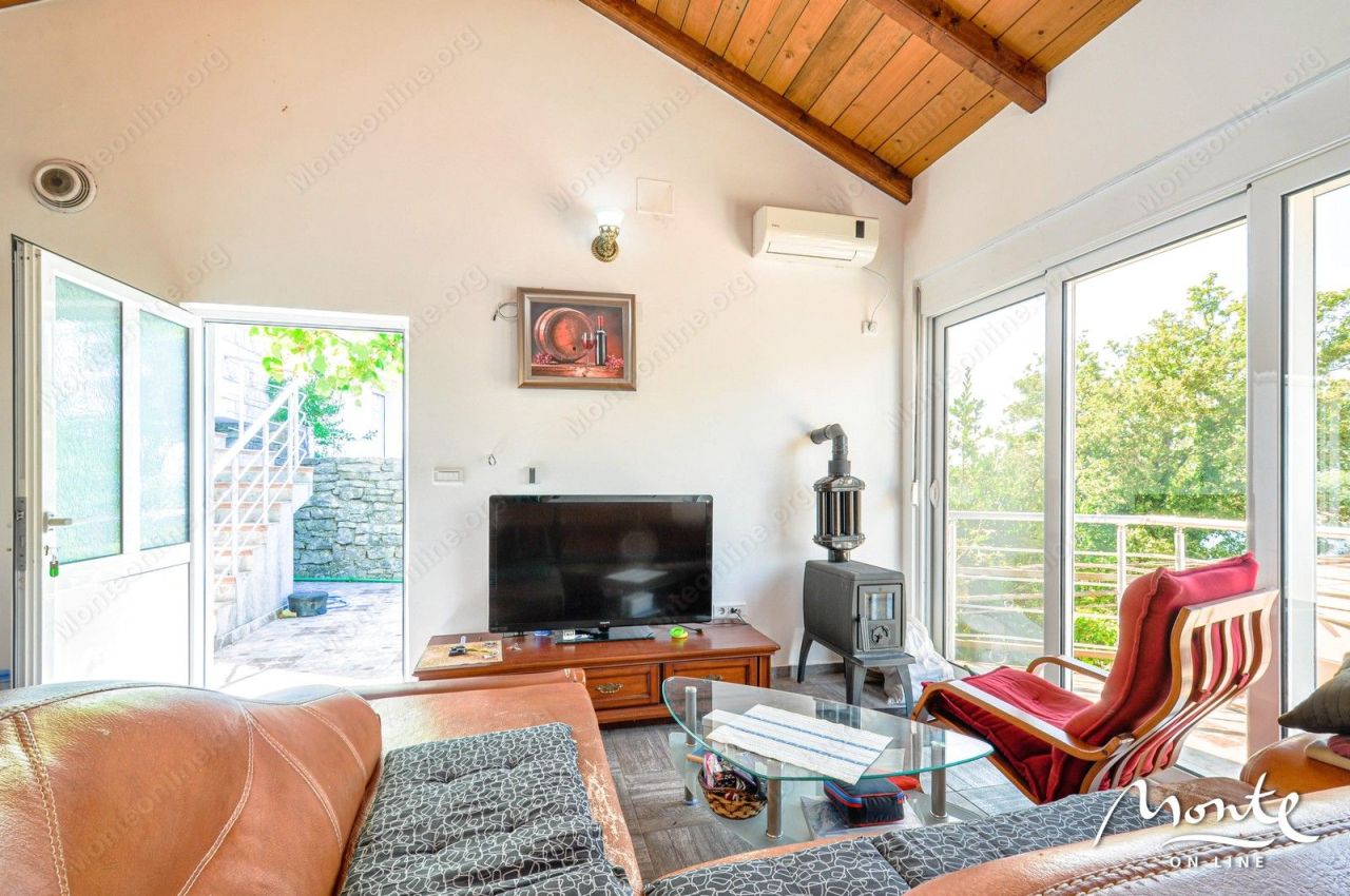 Вилла в Лепетани, Черногория, 110 м² - фото 13