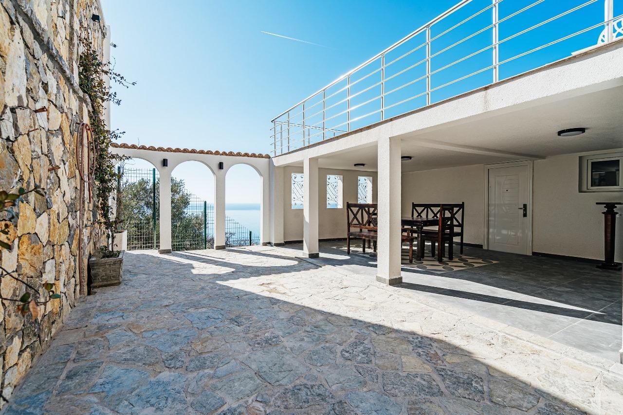 Вилла в Режевичах, Черногория, 350 м² - фото 13