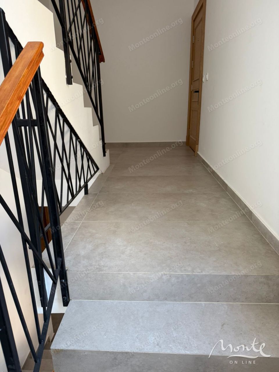 Апартаменты в Тивате, Черногория, 113 м² - фото 13