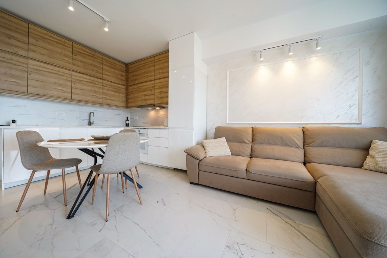 Апартаменты в Тивате, Черногория, 66 м² - фото 13