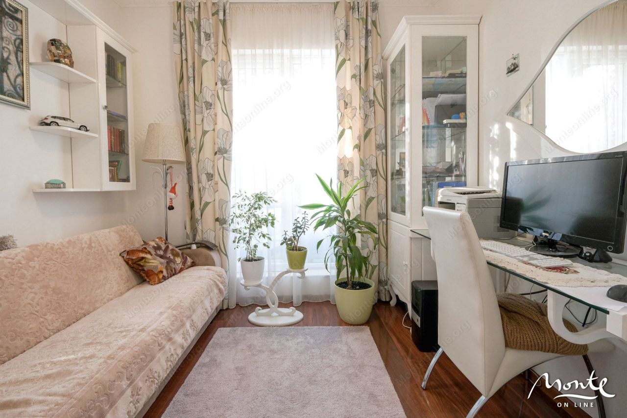 Апартаменты в Лепетани, Черногория, 174 м² - фото 14