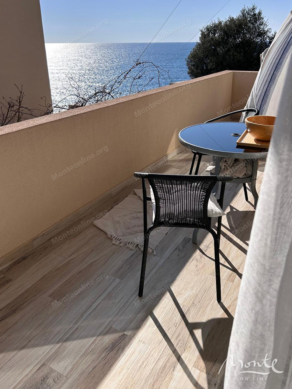 Апартаменты в Добра Воде, Черногория, 83 м² - фото 14