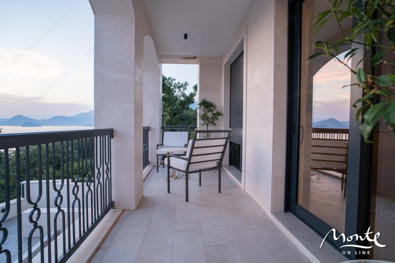 Вилла в Режевичах, Черногория, 650 м² - фото 14