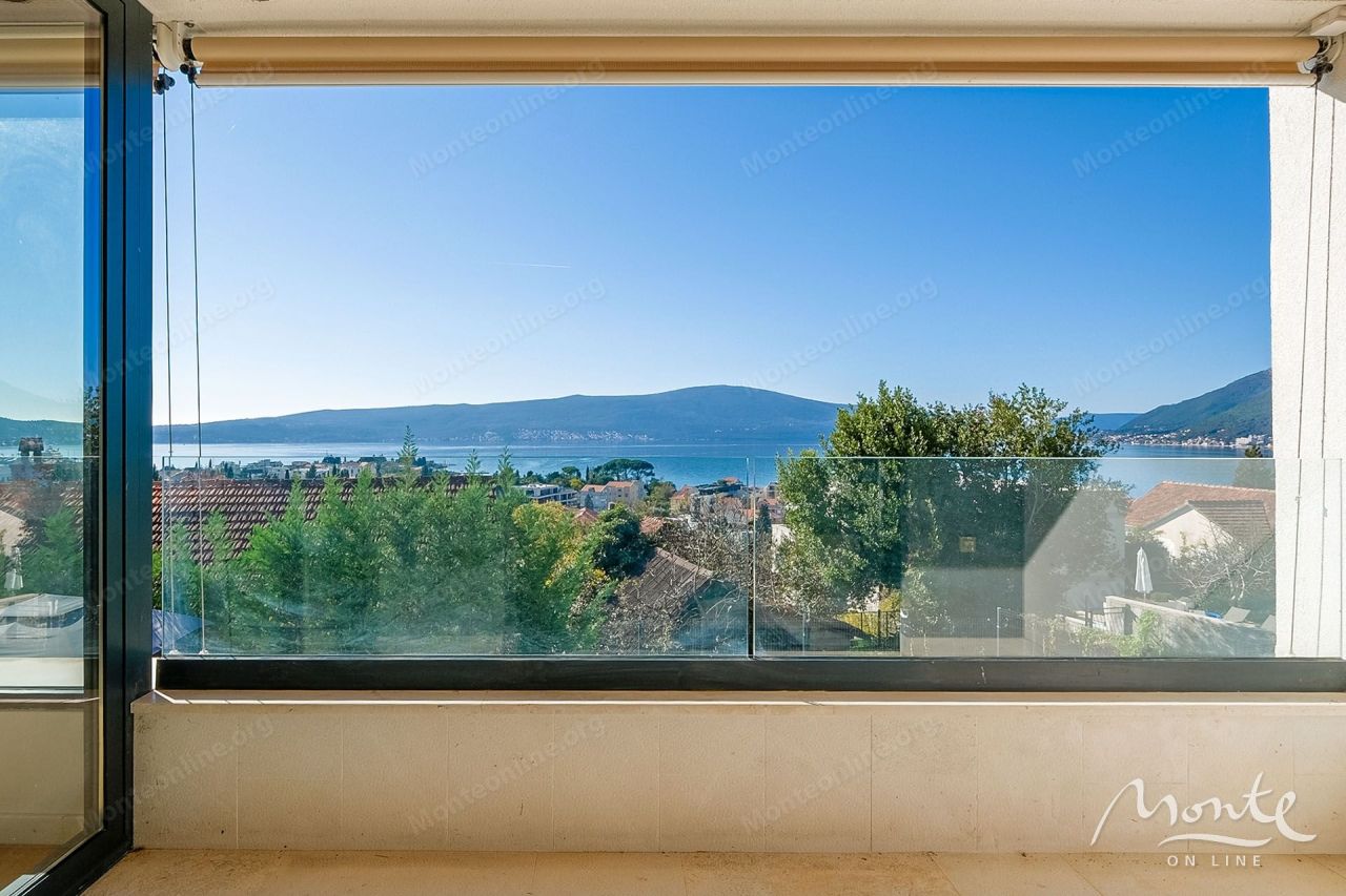 Апартаменты в Тивате, Черногория, 100 м² - фото 14