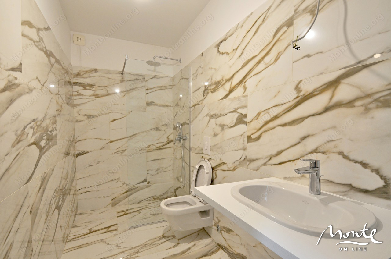 Апартаменты в Доброте, Черногория, 75 м² - фото 15