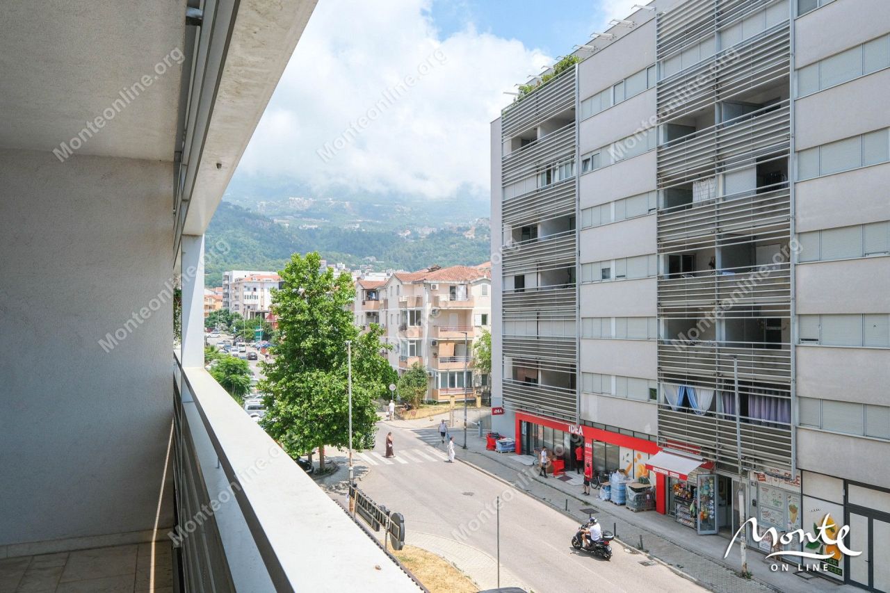 Апартаменты в Будве, Черногория, 85 м² - фото 15