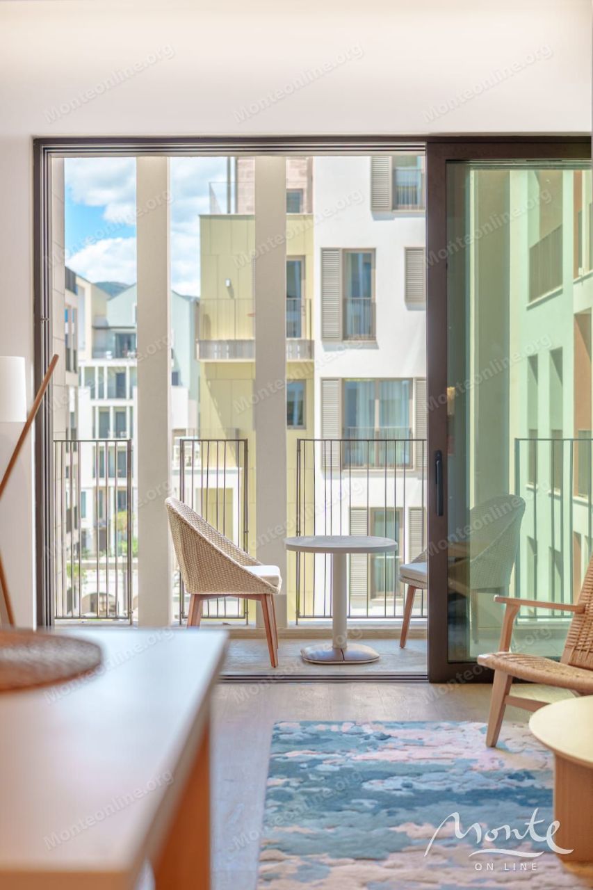 Апартаменты в Тивате, Черногория, 55 м² - фото 16