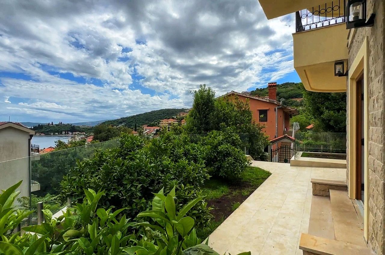 Апартаменты в Каменари, Черногория, 59.46 м² - фото 16