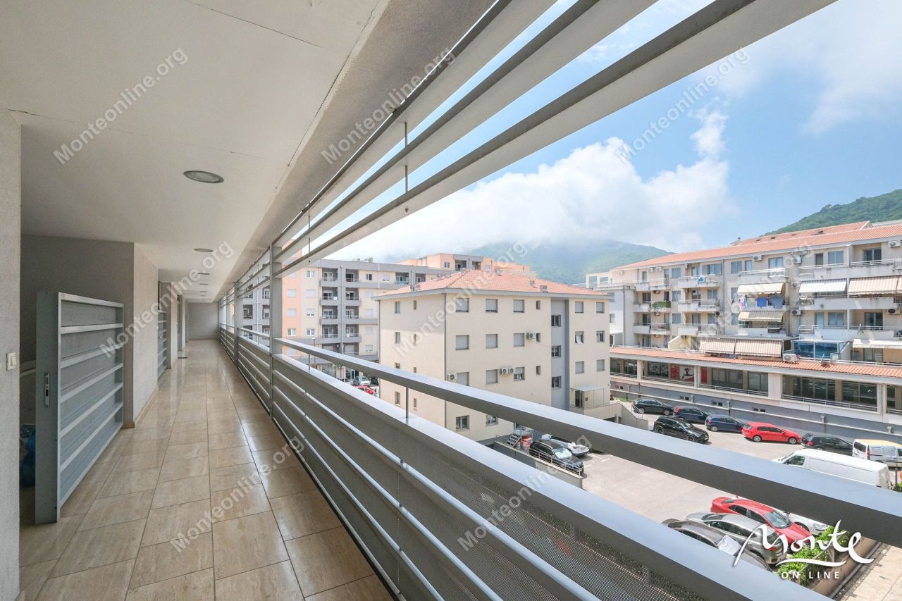 Апартаменты в Будве, Черногория, 85 м² - фото 17