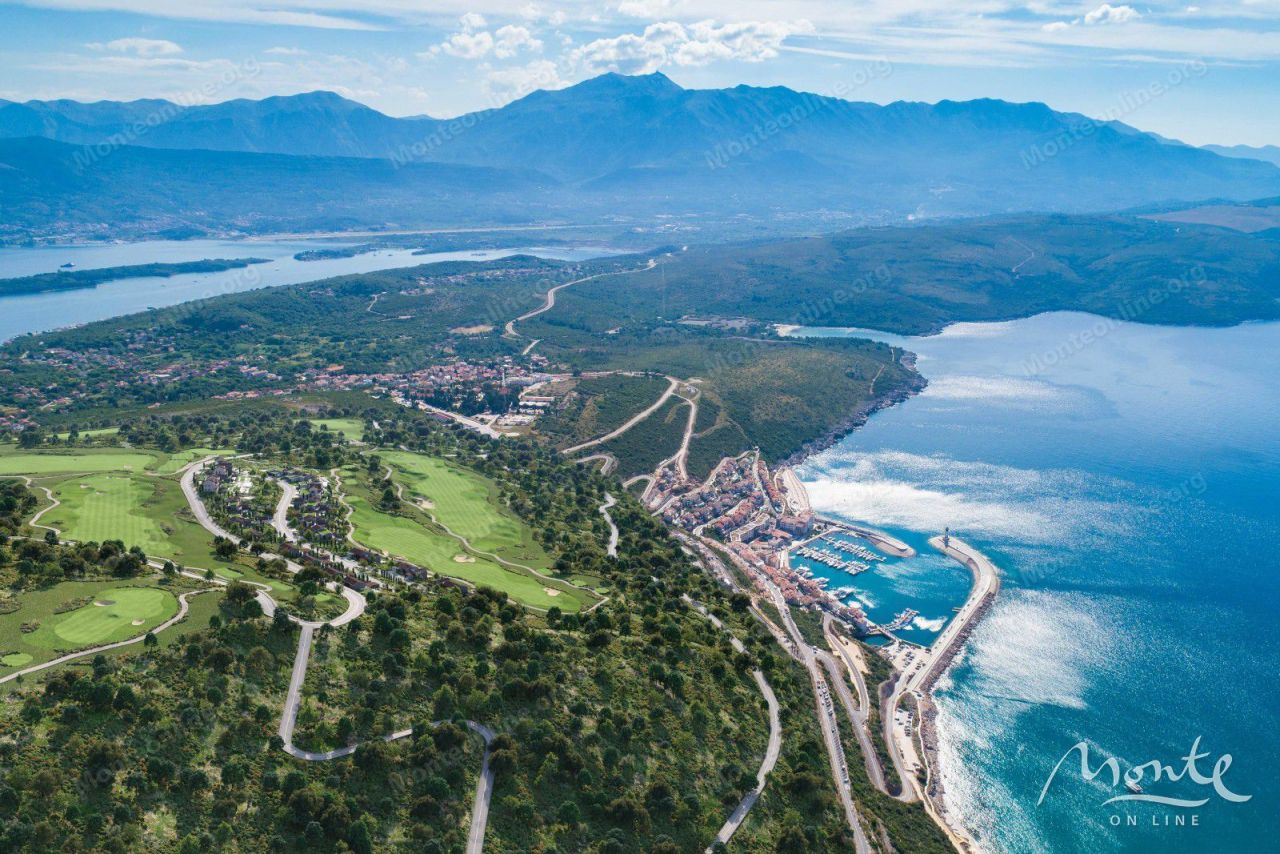 Вилла на полуострове Луштица, Черногория, 185 м² - фото 17