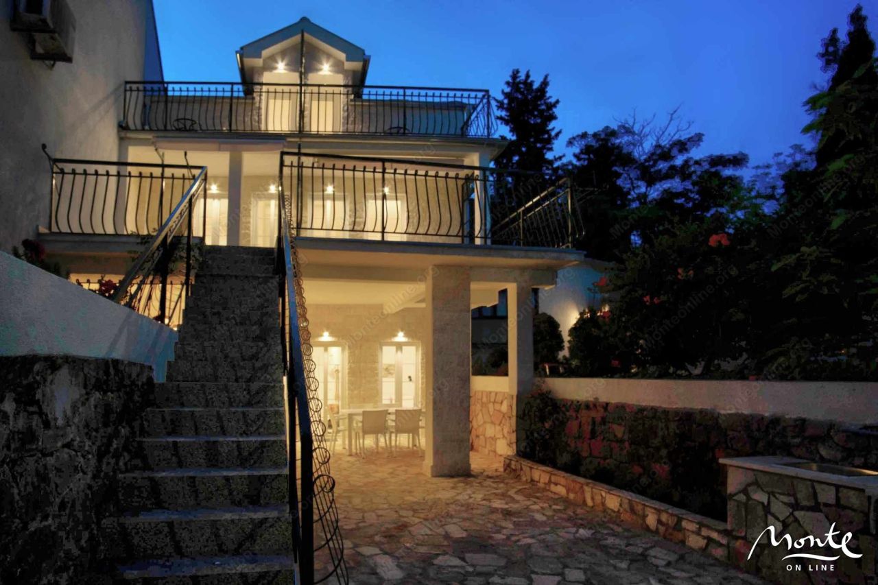 Апартаменты в Баошичах, Черногория, 70 м² - фото 17