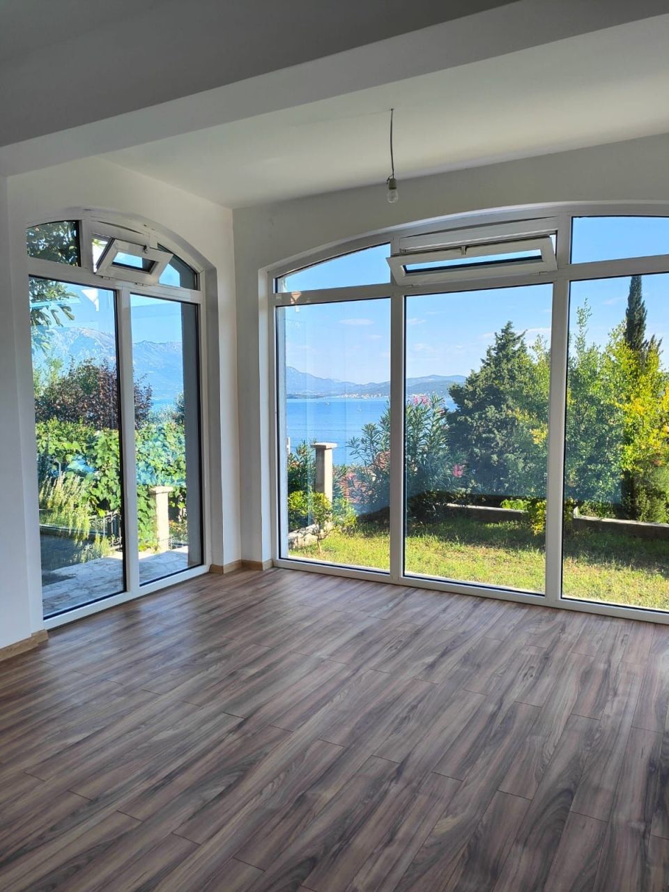 Вилла в Биеле, Черногория, 143 м² - фото 17