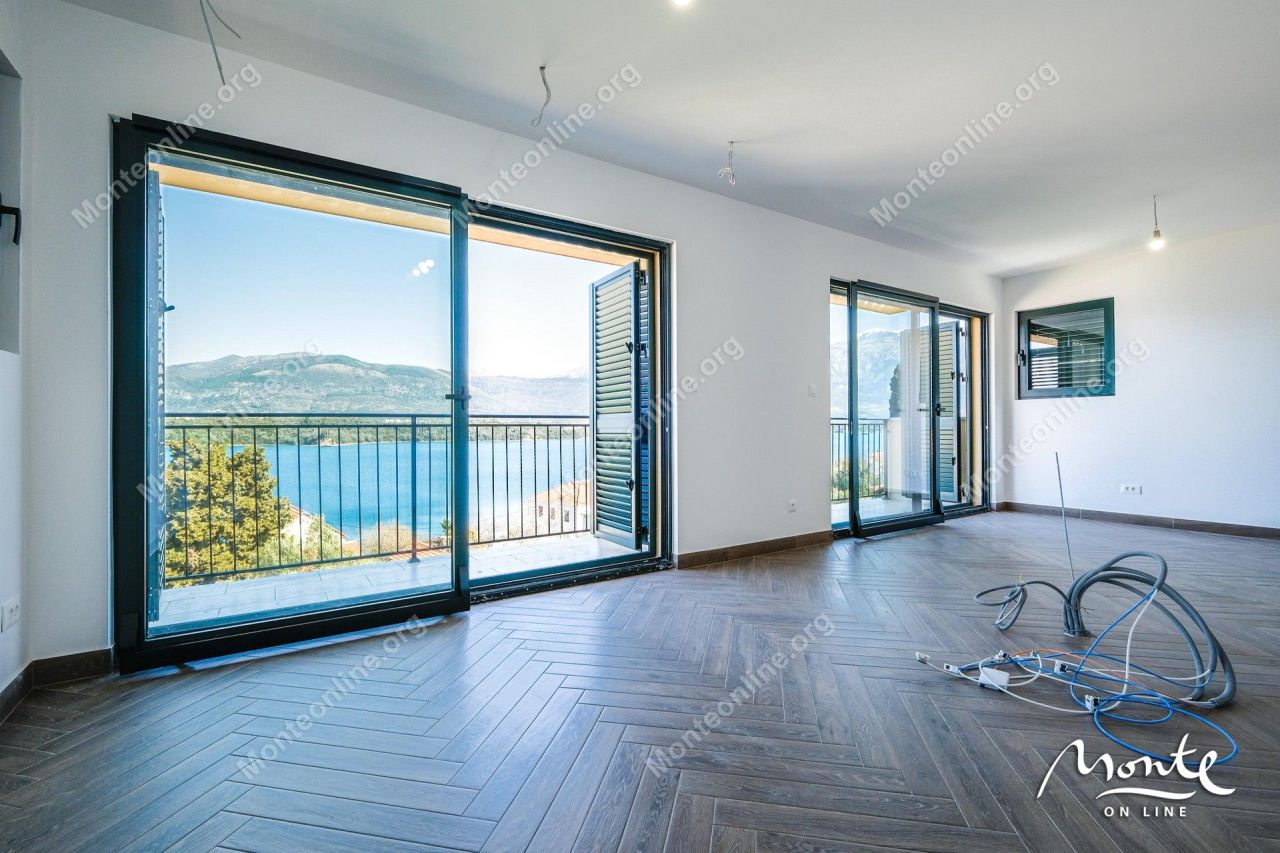 Апартаменты в Крашичах, Черногория, 96 м² - фото 18