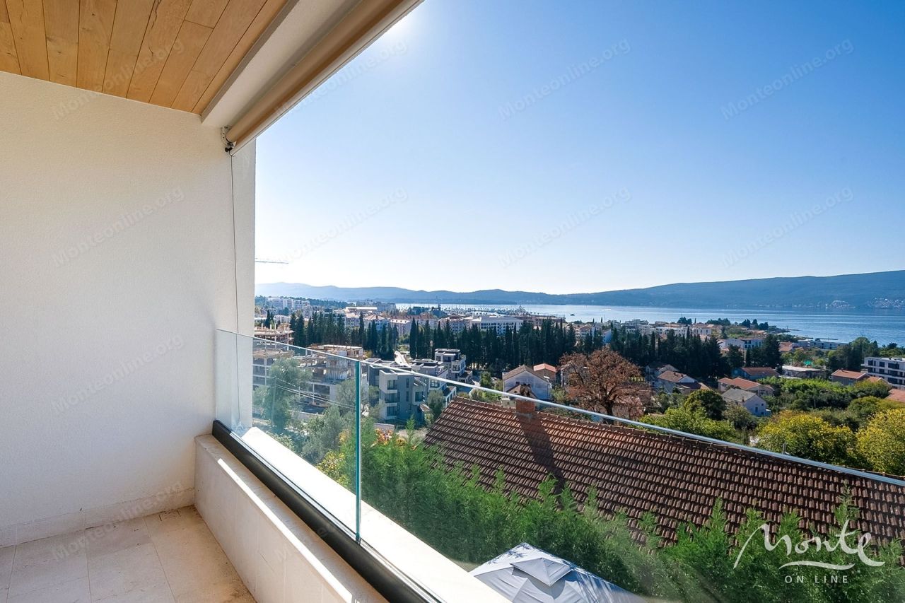 Апартаменты в Тивате, Черногория, 100 м² - фото 18