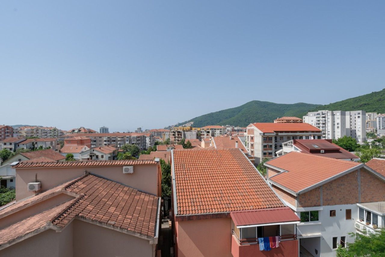 Апартаменты в Будве, Черногория, 222 м² - фото 18