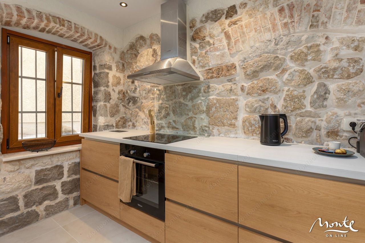 Вилла в Которе, Черногория, 110 м² - фото 18