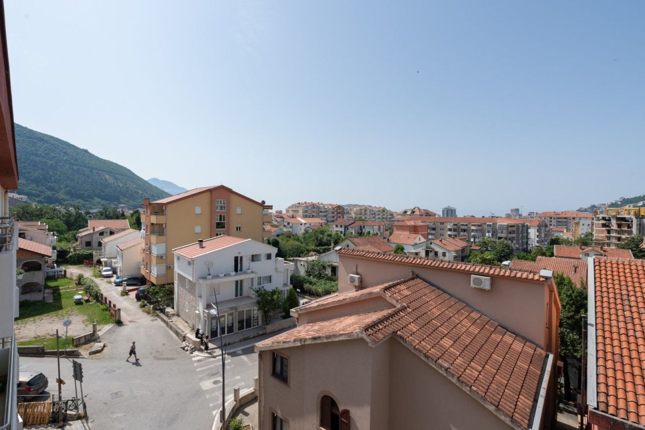 Апартаменты в Будве, Черногория, 222 м² - фото 19