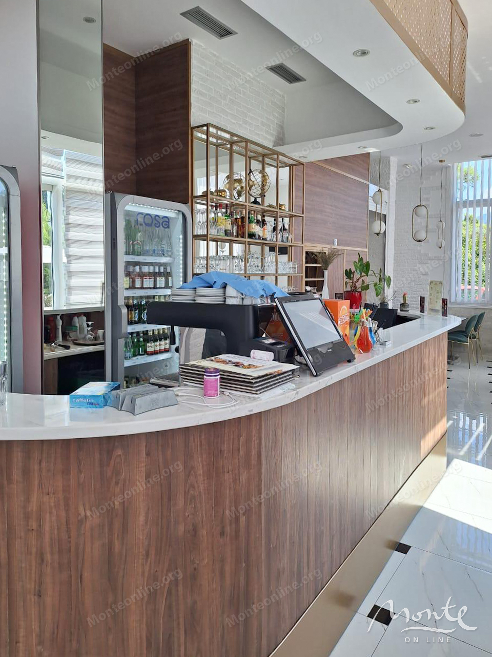 Отель, гостиница в Баре, Черногория, 735 м² - фото 19