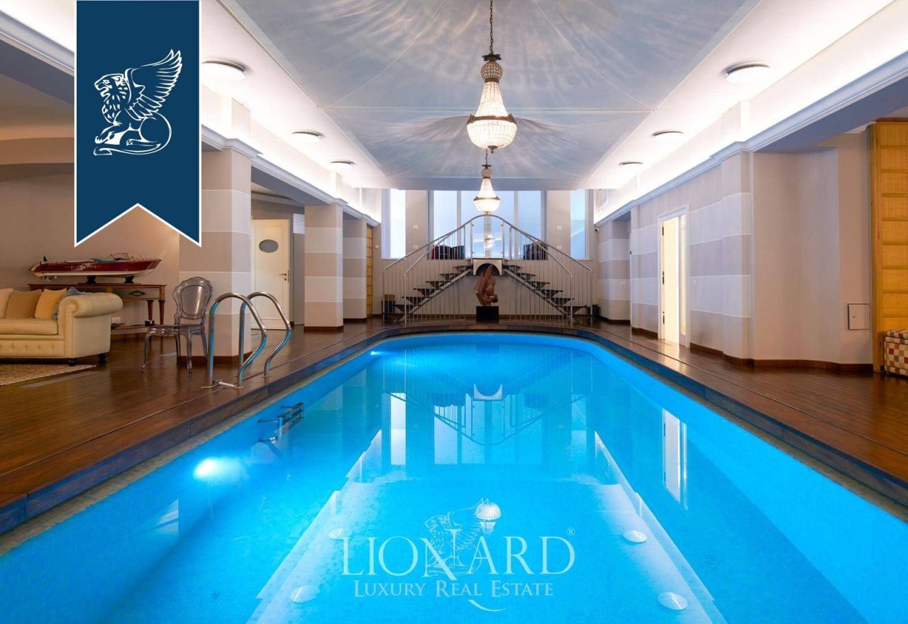 Апартаменты в Милане, Италия, 730 м² - фото 4