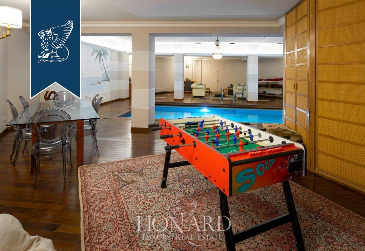 Апартаменты в Милане, Италия, 730 м² - фото 10