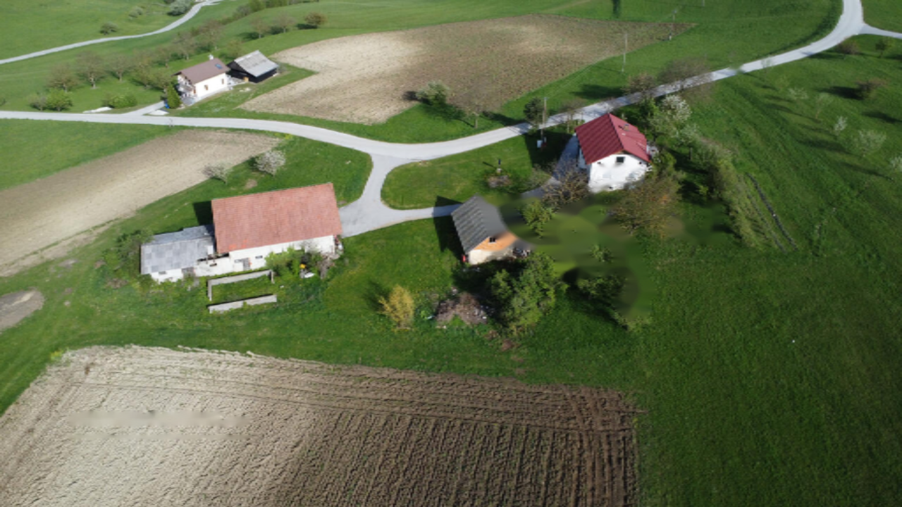 Ферма в Кршко, Словения, 60 000 м² - фото 4