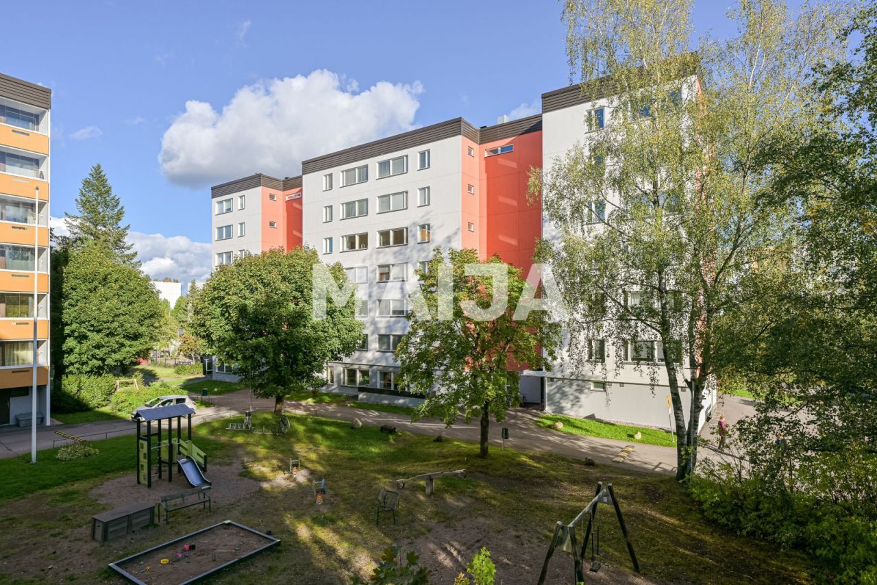 Апартаменты в Вантаа, Финляндия, 75 м² - фото 1