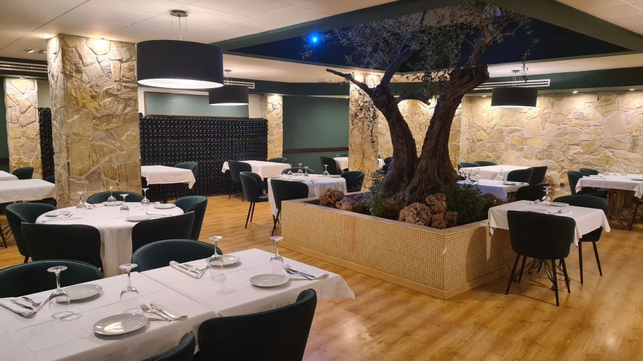 Кафе, ресторан в Калафеле, Испания, 340 м² - фото 2