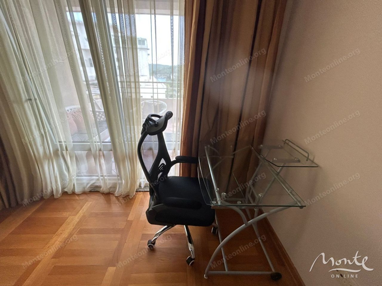 Апартаменты в Бечичи, Черногория, 84 м² - фото 17