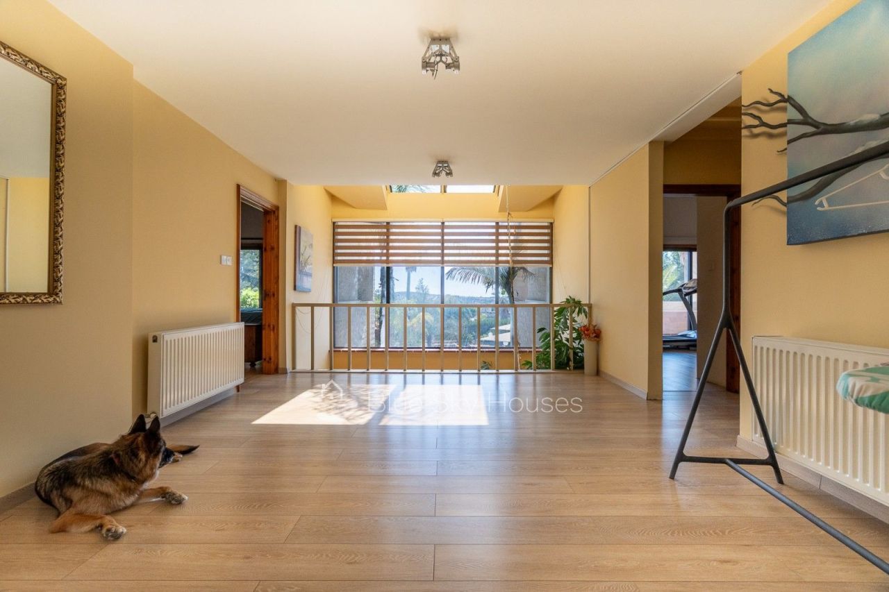 Вилла в Лимасоле, Кипр, 500 м² - фото 11