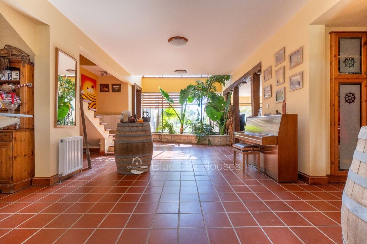 Вилла в Лимасоле, Кипр, 500 м² - фото 14