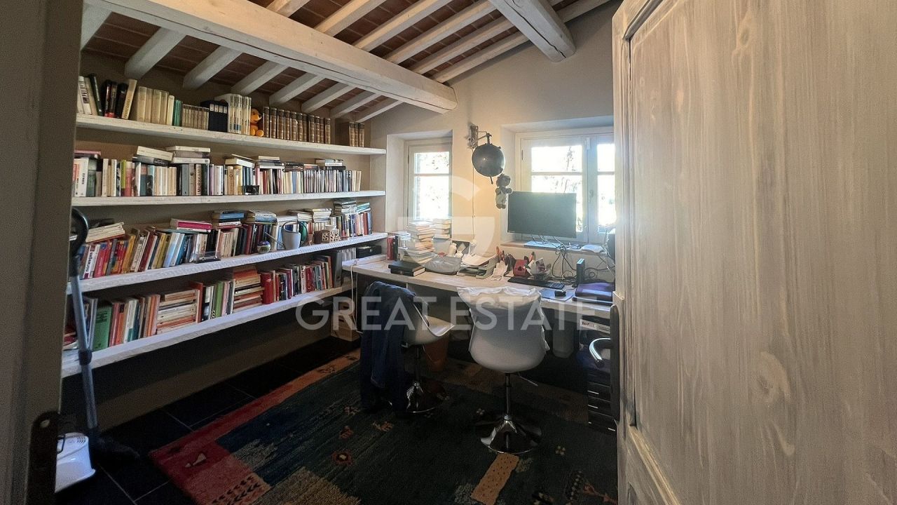 Дом в Маджоне, Италия, 231.3 м² - фото 15