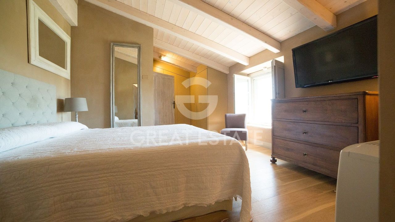 Дом в Маджоне, Италия, 231.3 м² - фото 18