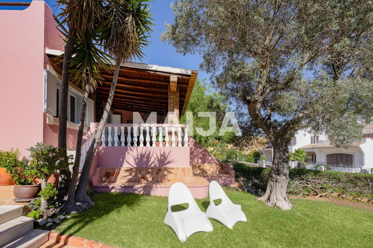 Вилла в Портимане, Португалия, 300 м² - фото 3