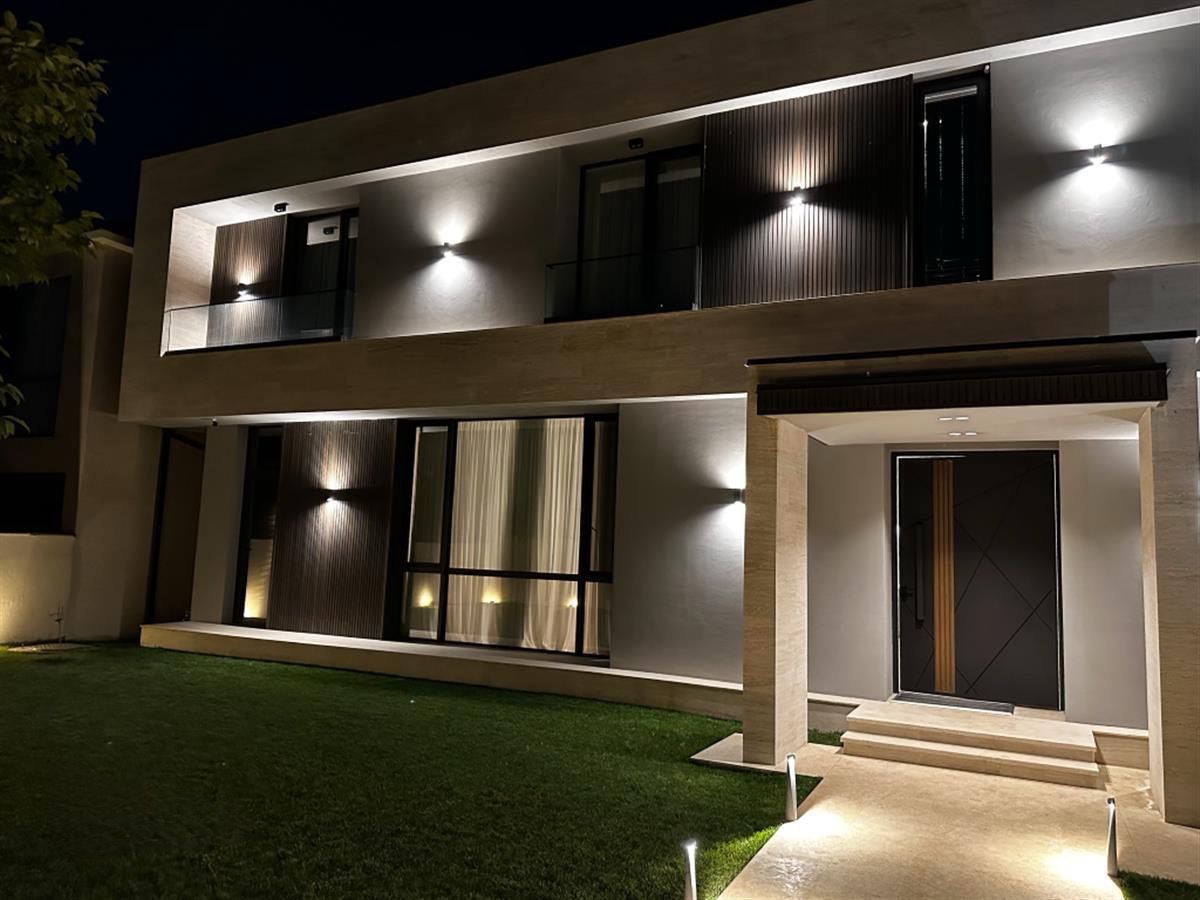 Дом в Тбилиси, Грузия, 500 м² - фото 1