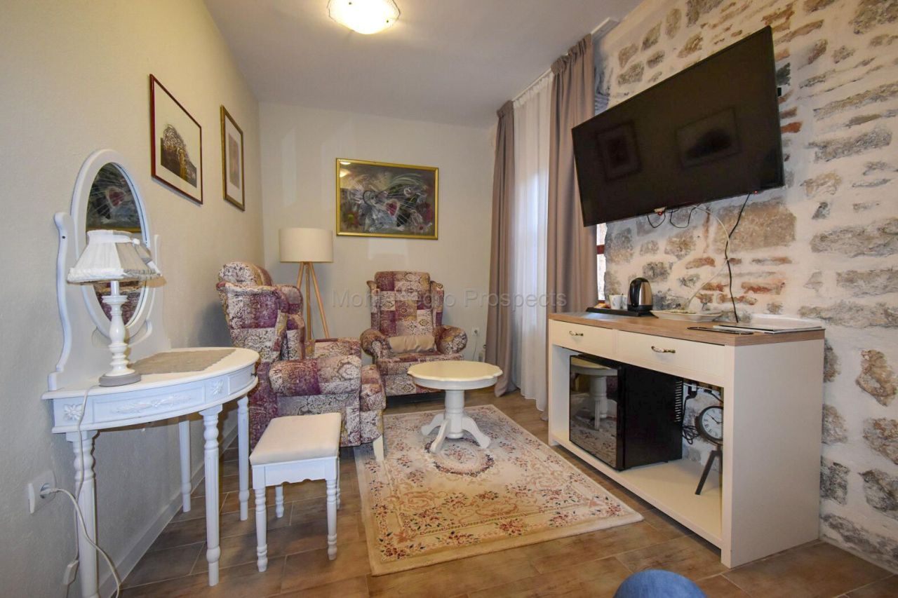 Дом в Которе, Черногория, 196 м² - фото 3