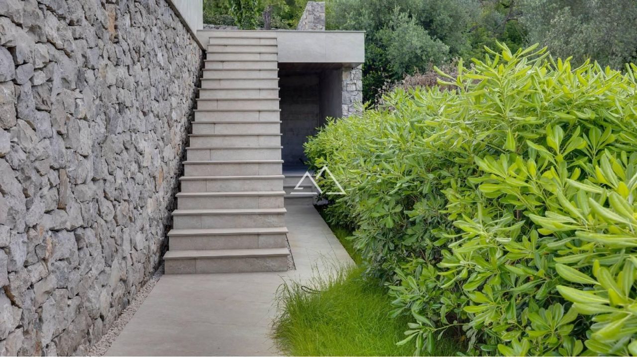 Вилла в Забрдже, Черногория, 166 м² - фото 9