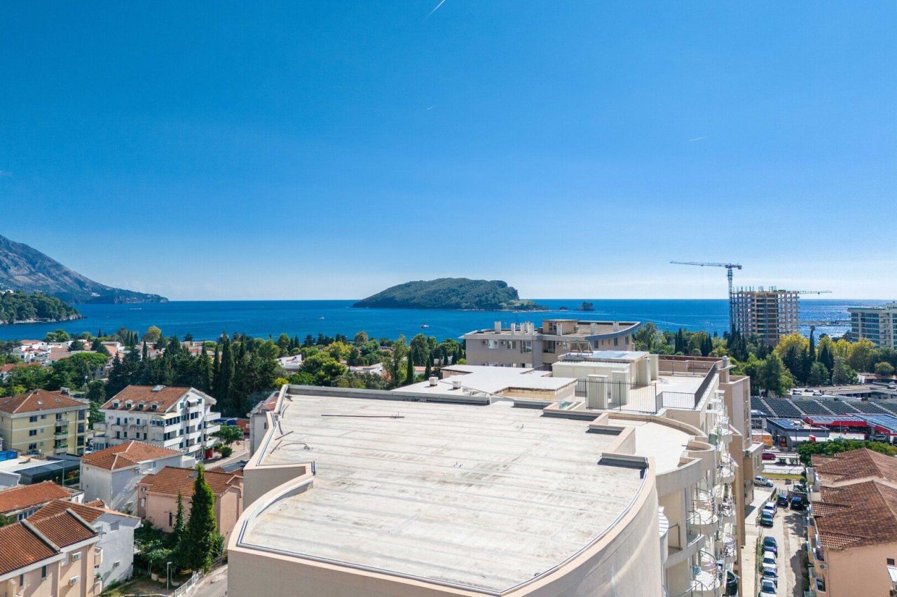 Апартаменты в Будве, Черногория, 450 м² - фото 1