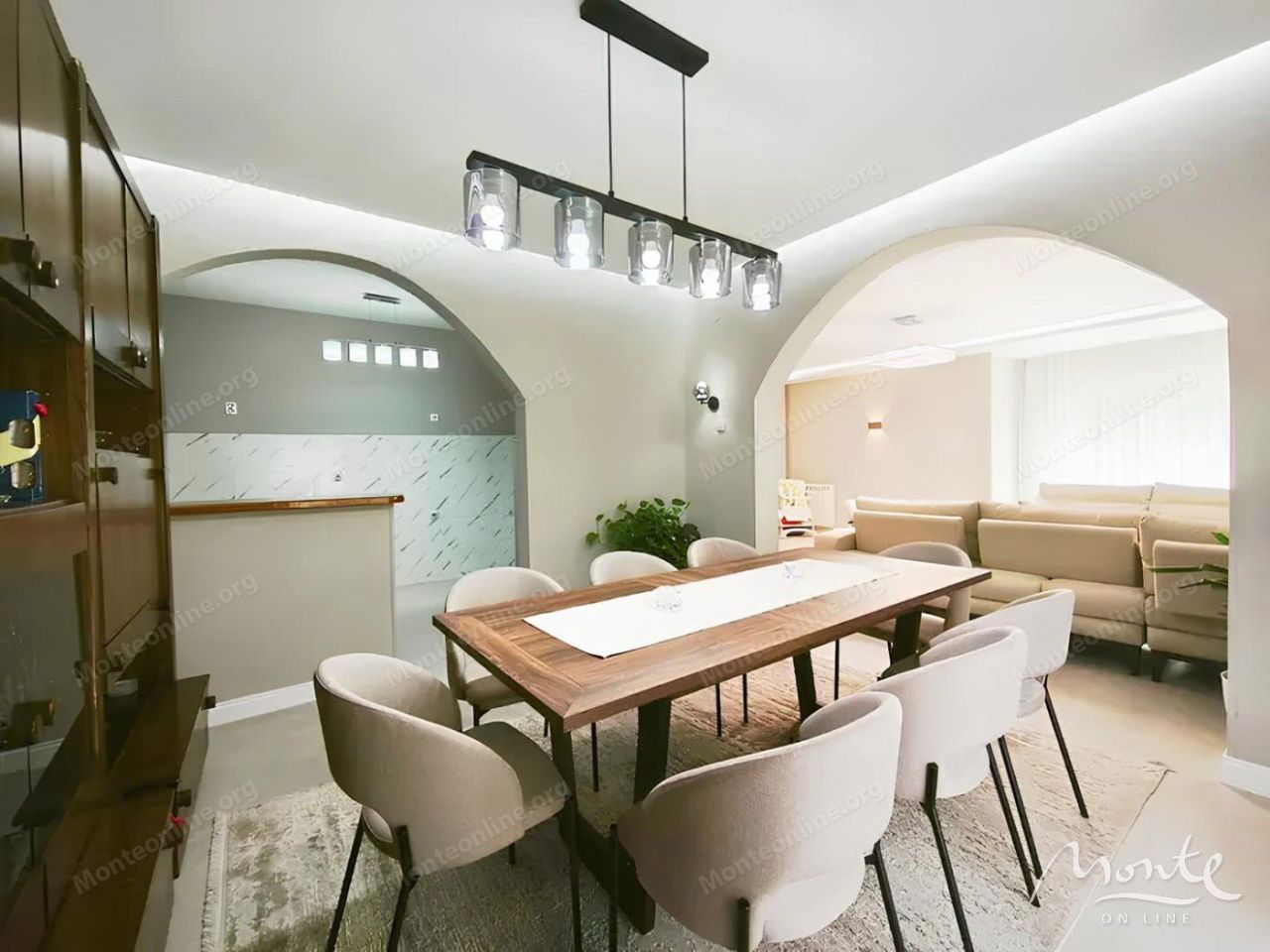 Вилла в Подгорице, Черногория, 350 м² - фото 5